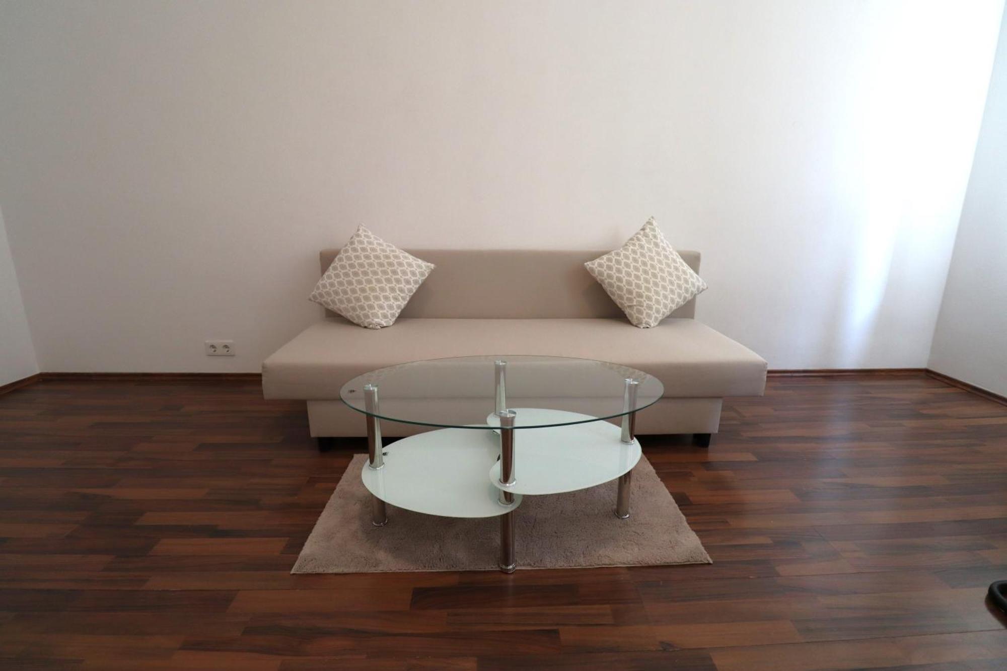 Cityplaza - 1020 Apartment *