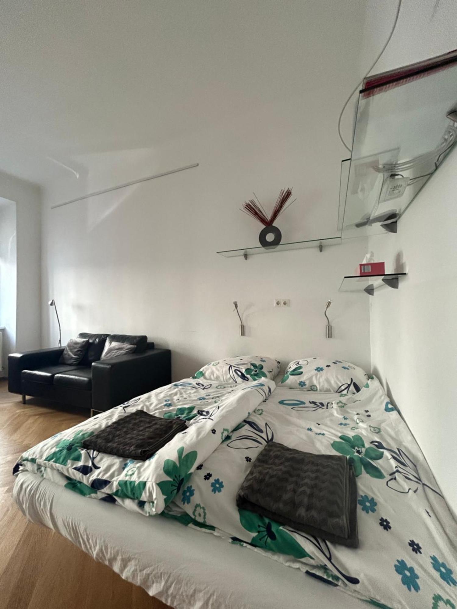 Apartment Designer In Location