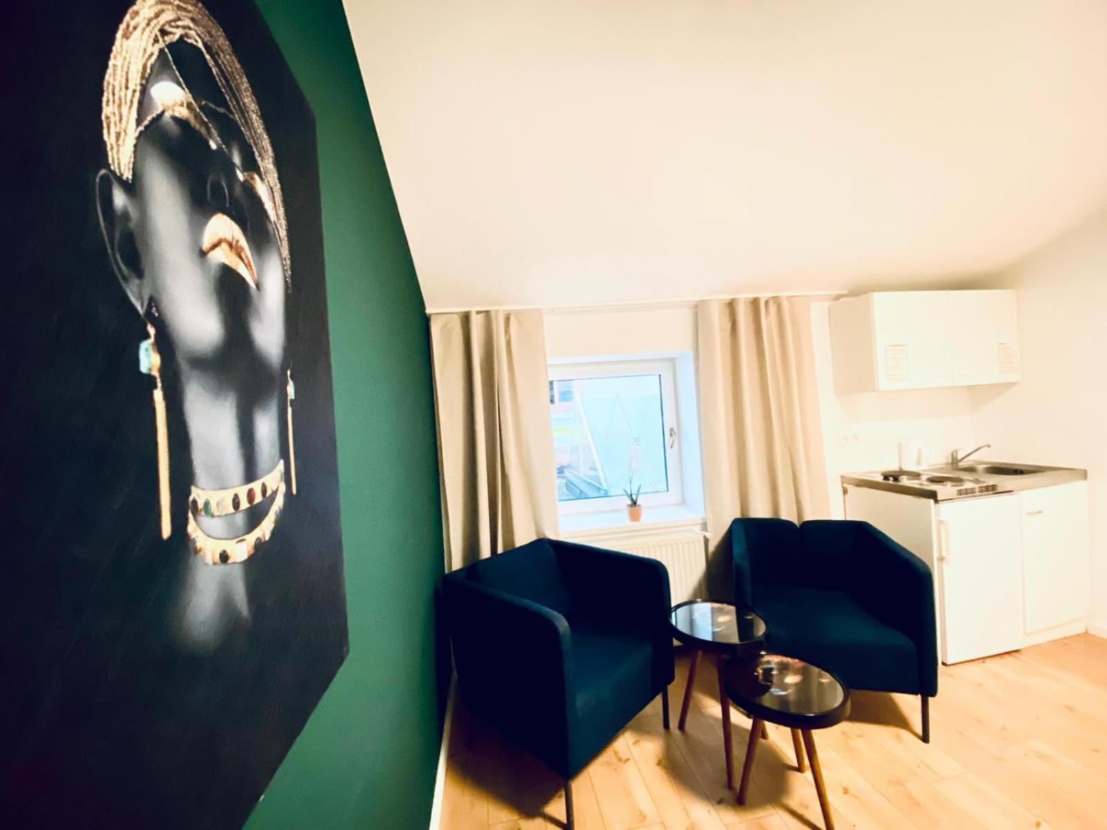8 Fully Equipped Studio Shared Apt W Terrace Margareten Apartment