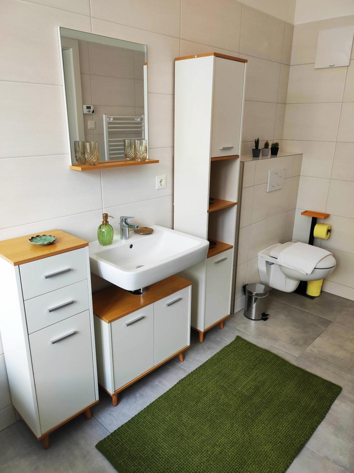 Apartment Roksox-home Gegenueber Des International Center Und Kaiserwasser *