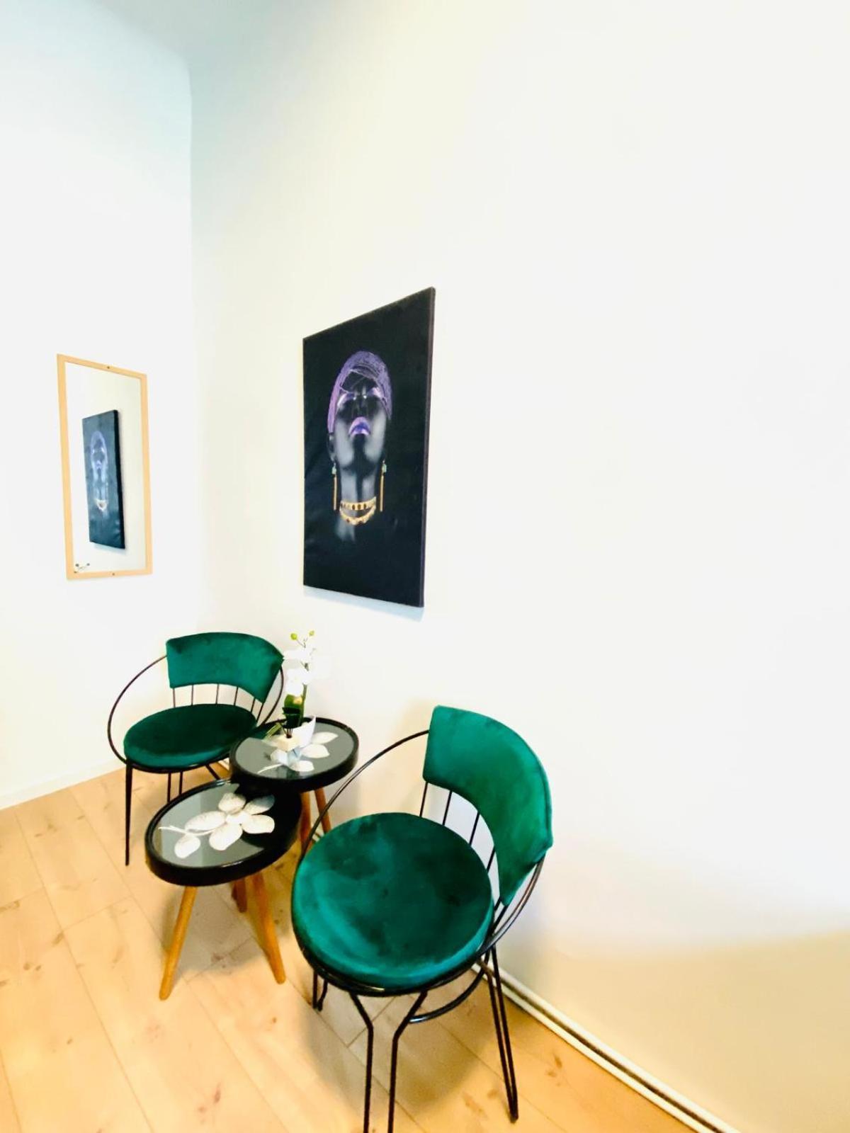 8 Fully Equipped Studio Shared Apt W Terrace Margareten *