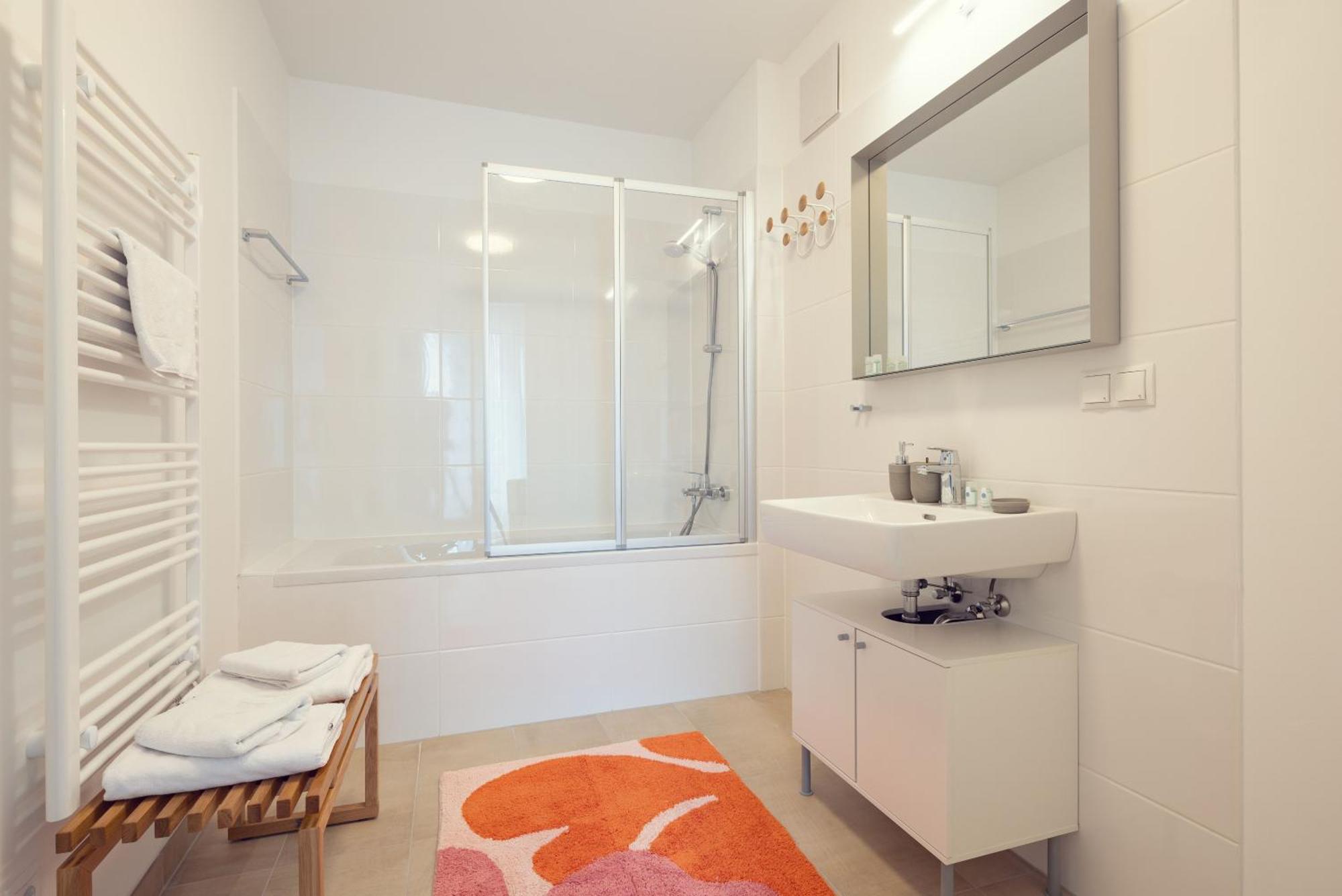 Meverling Lemon 4 Apartment *