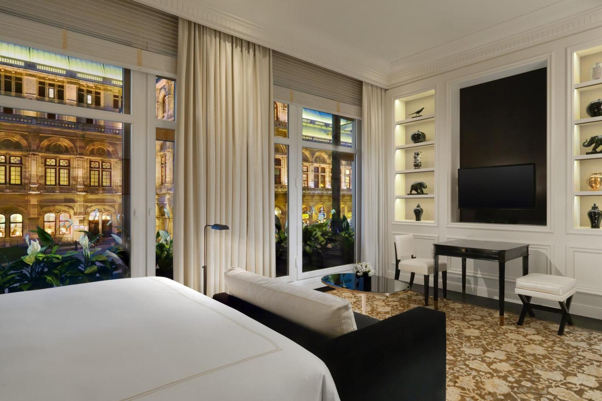 Hotel Bristol, A Luxury Collection Hotel, 5*