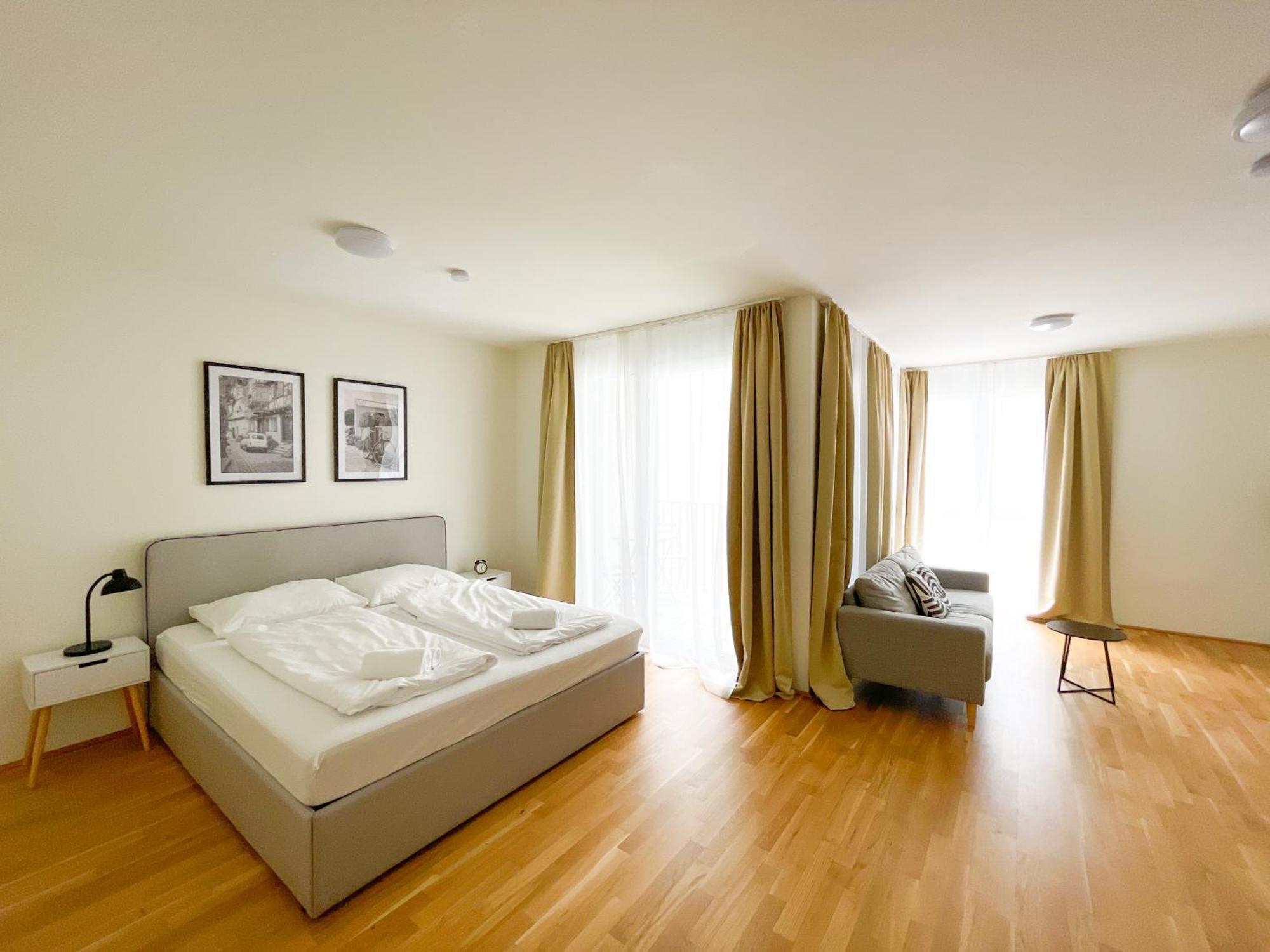 Contactless Self-check-in - 1br Apartment, Near Airport,15 Min To Center * Vienna