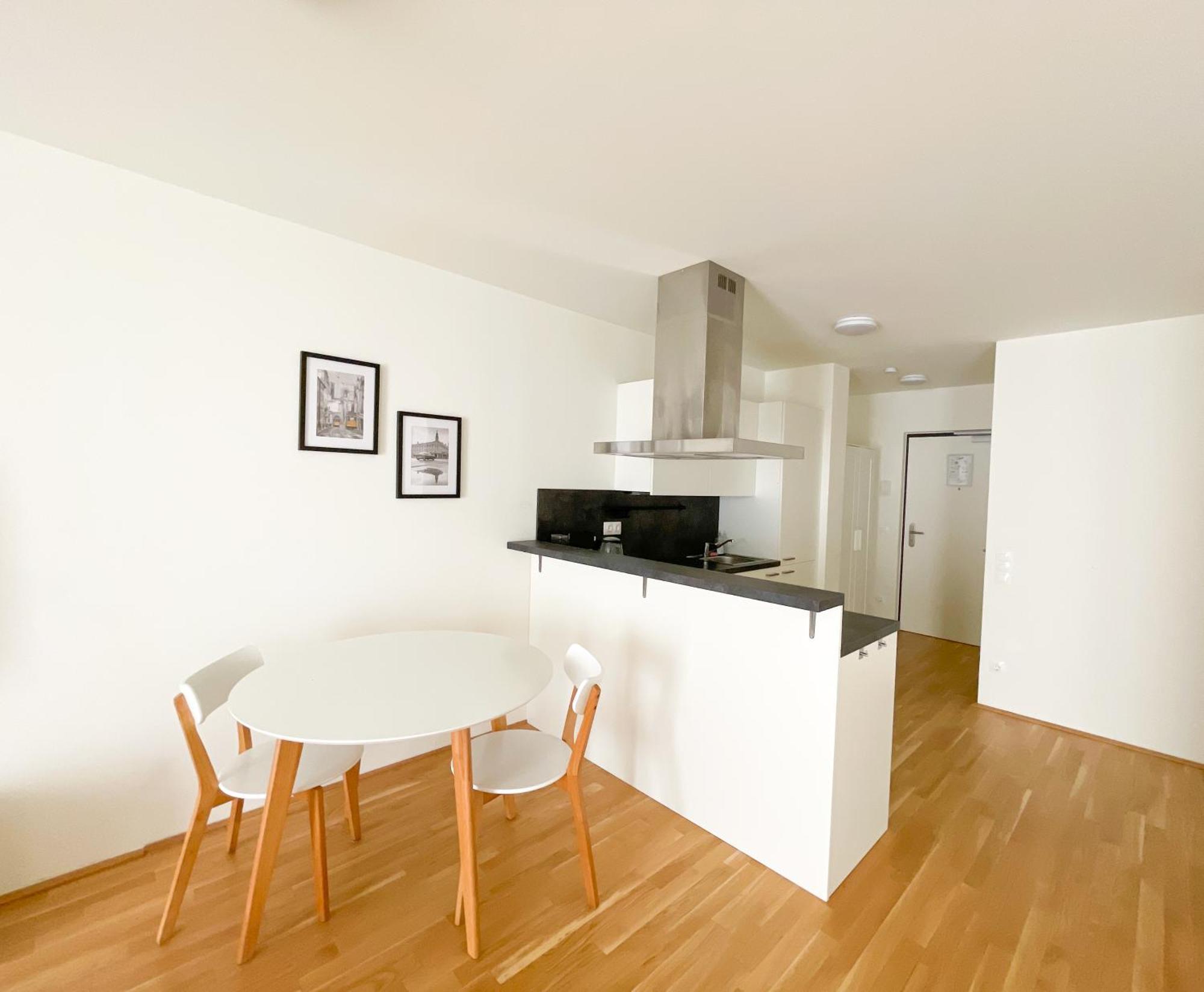 Contactless Self-check-in - 1br Apartment, Near Airport,15 Min To Center