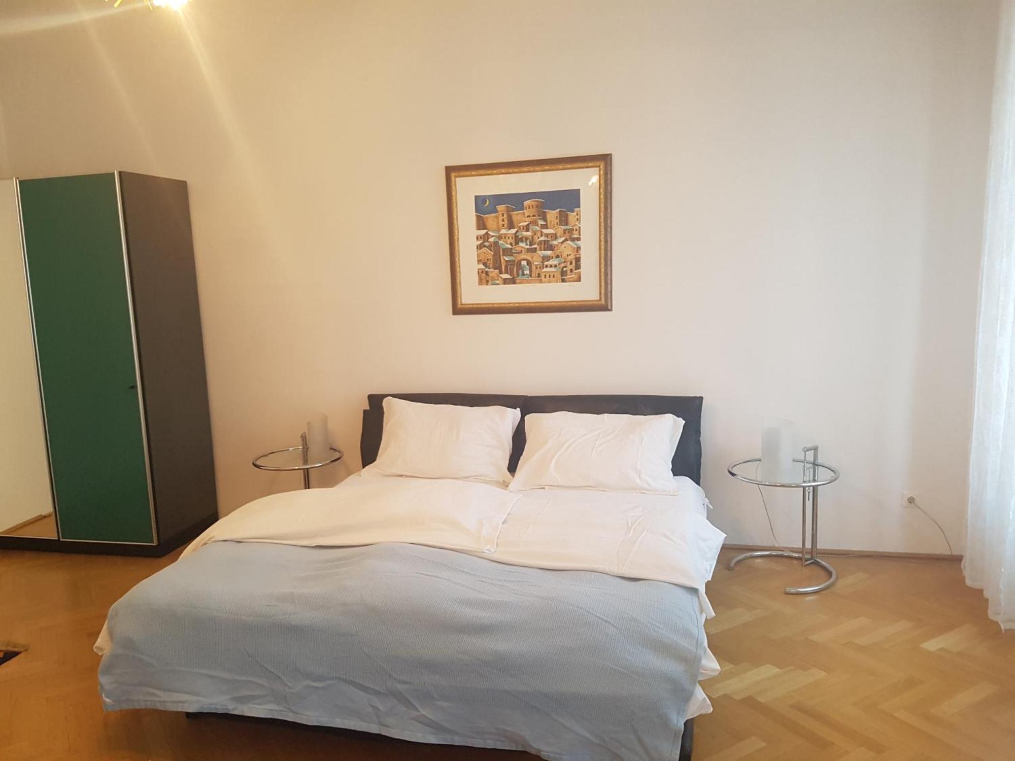Urban Serviced Aparthotel *