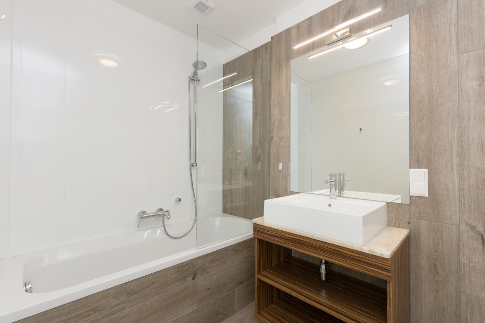 Riverside Residences * Viena