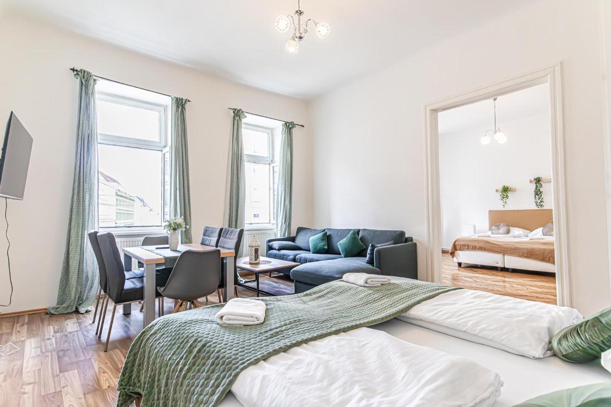 Timeless Vienna: 2br In The Historic District Vienna