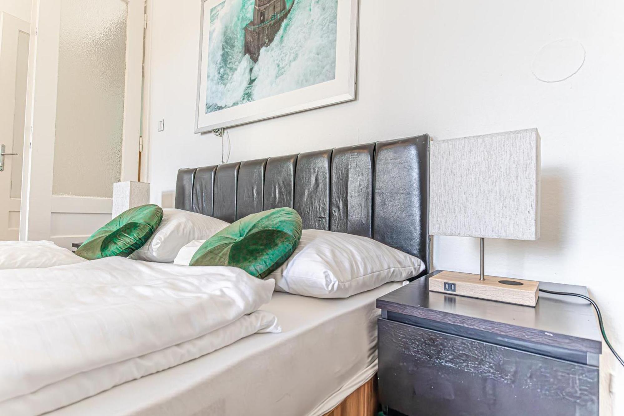 Timeless Vienna: 2br In The Historic District Apartment Vienna