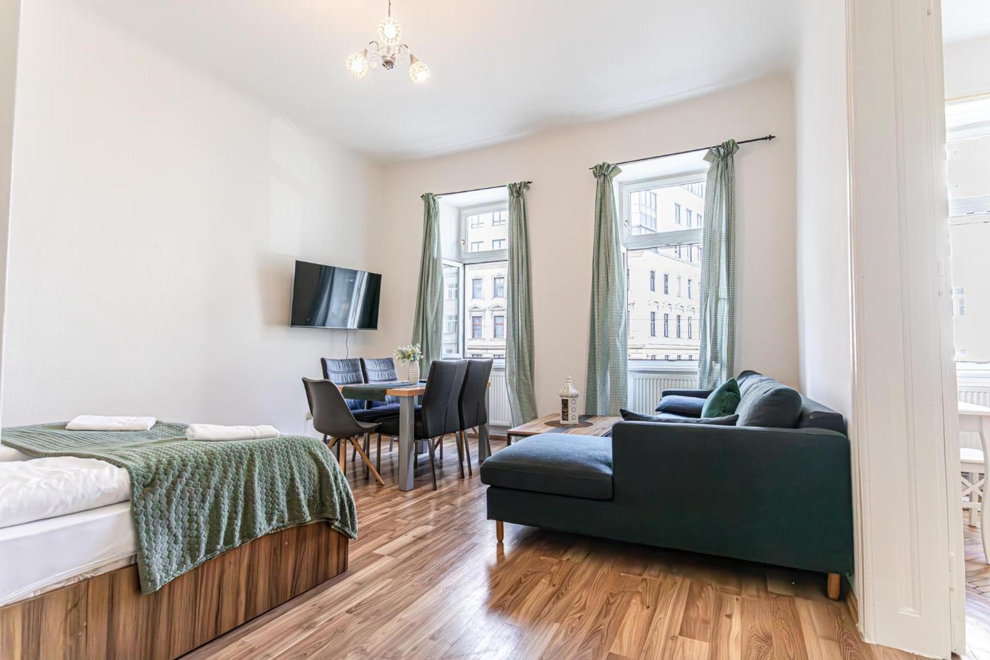 Apartment Timeless Vienna: 2br In The Historic District