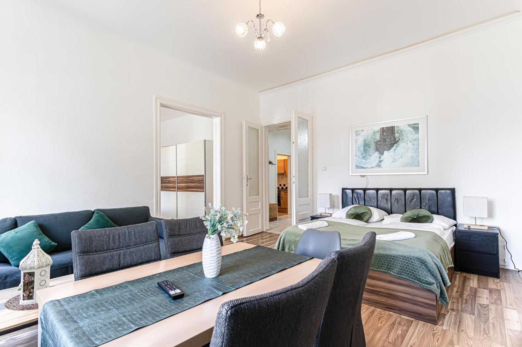 Timeless Vienna: 2br In The Historic District * Vienna