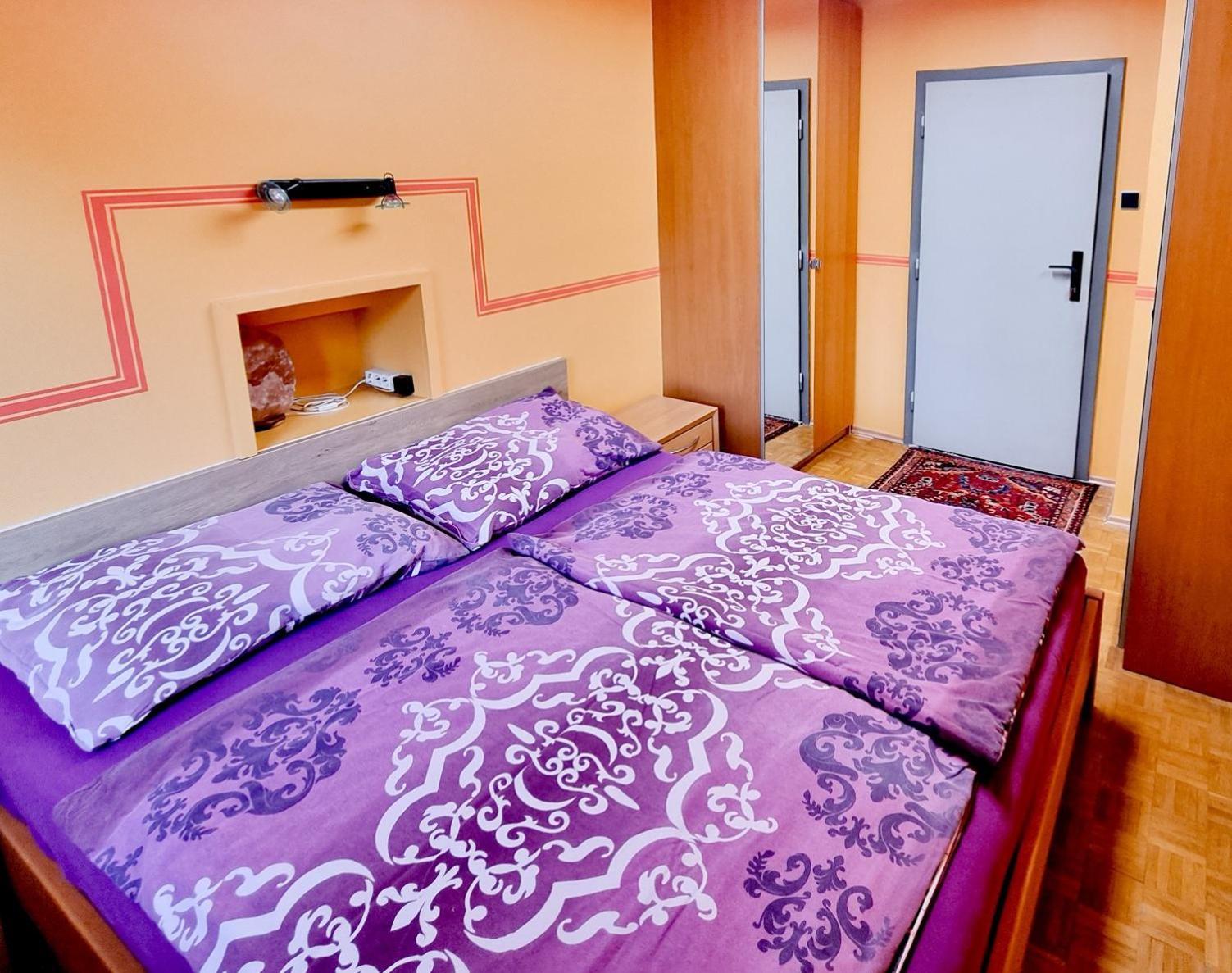 Exclusive Donau-city P&r Apartment Vienna