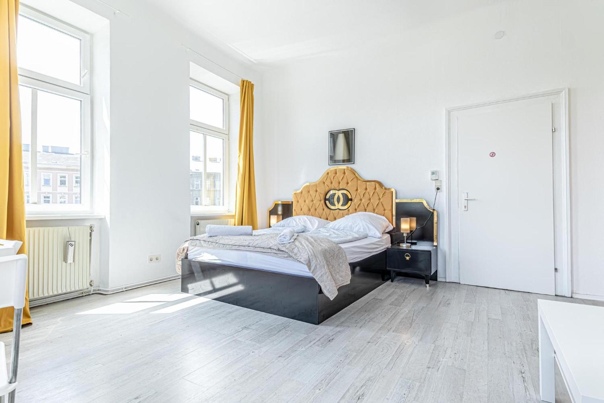 Apartment Comfy 3br Shared - U6 Subway, Danube & Millenium *