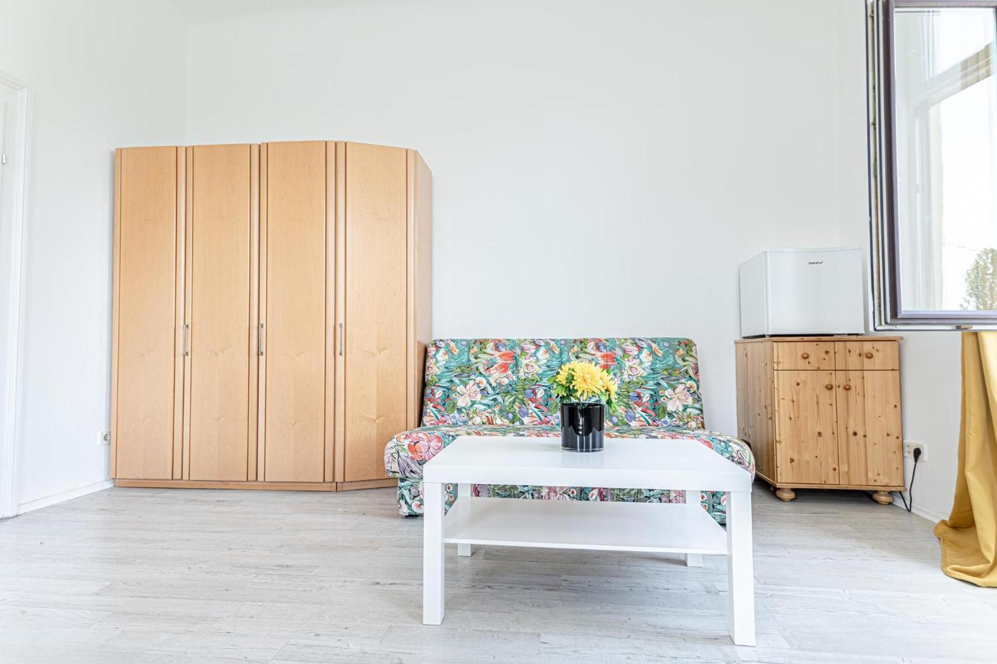 Comfy 3br Shared - U6 Subway, Danube & Millenium Vienna