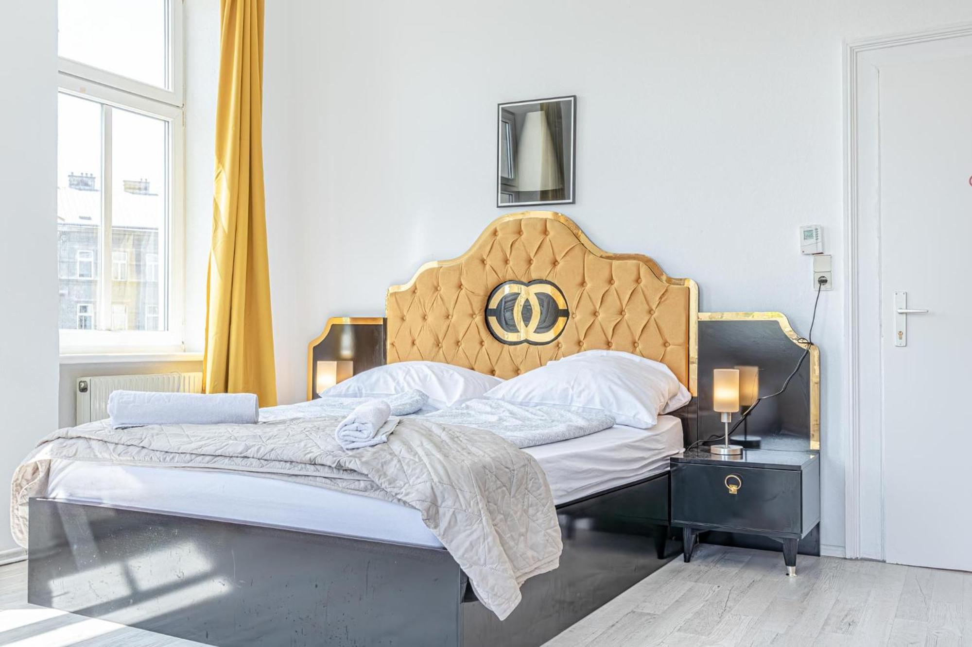 Comfy 3br Shared - U6 Subway, Danube & Millenium *