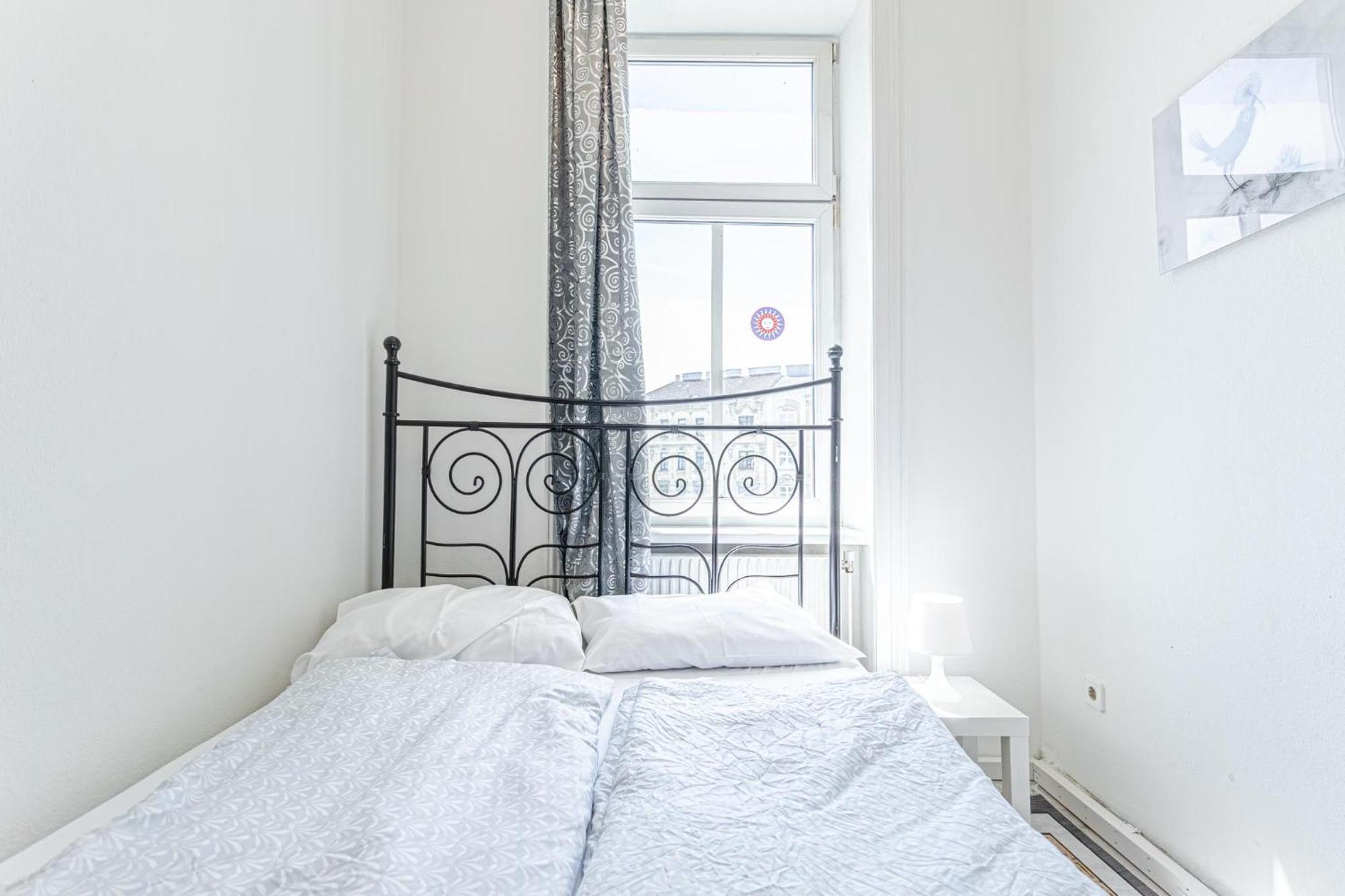 Comfy 3br Shared - U6 Subway, Danube & Millenium Vienna