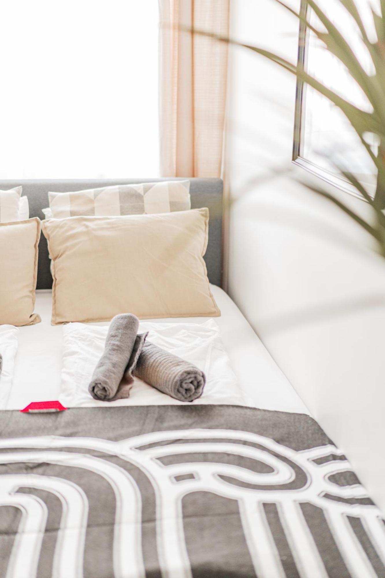 Hostel Lofts *