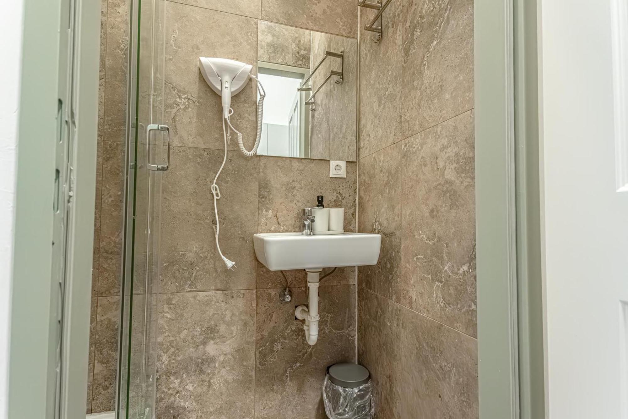 18 Min To Center Via U3 - Lovely 1br Ground Floor Gem Vienna