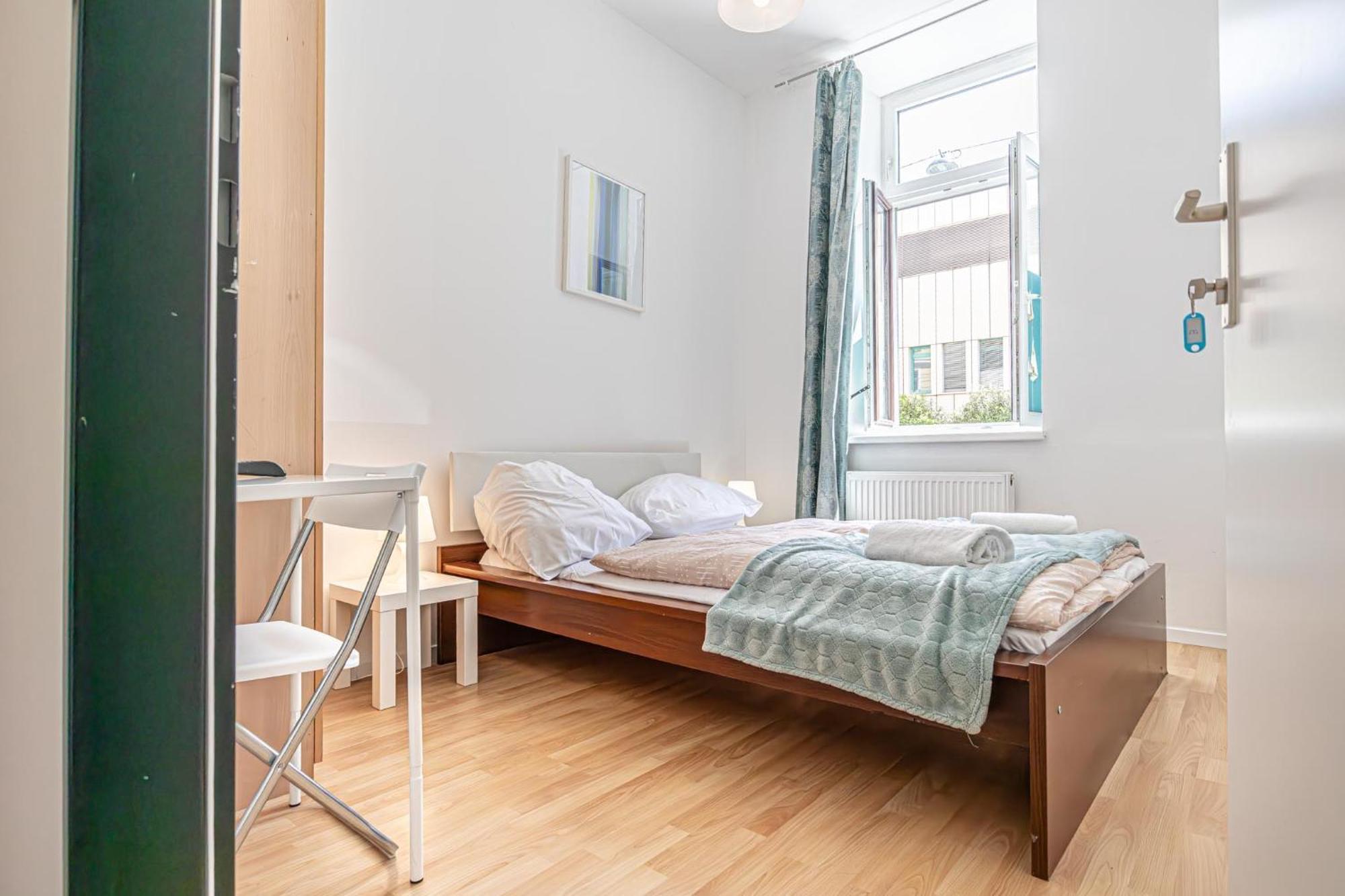 Loevly Shared 6br With Garden Near Danube & Millenium * Viena