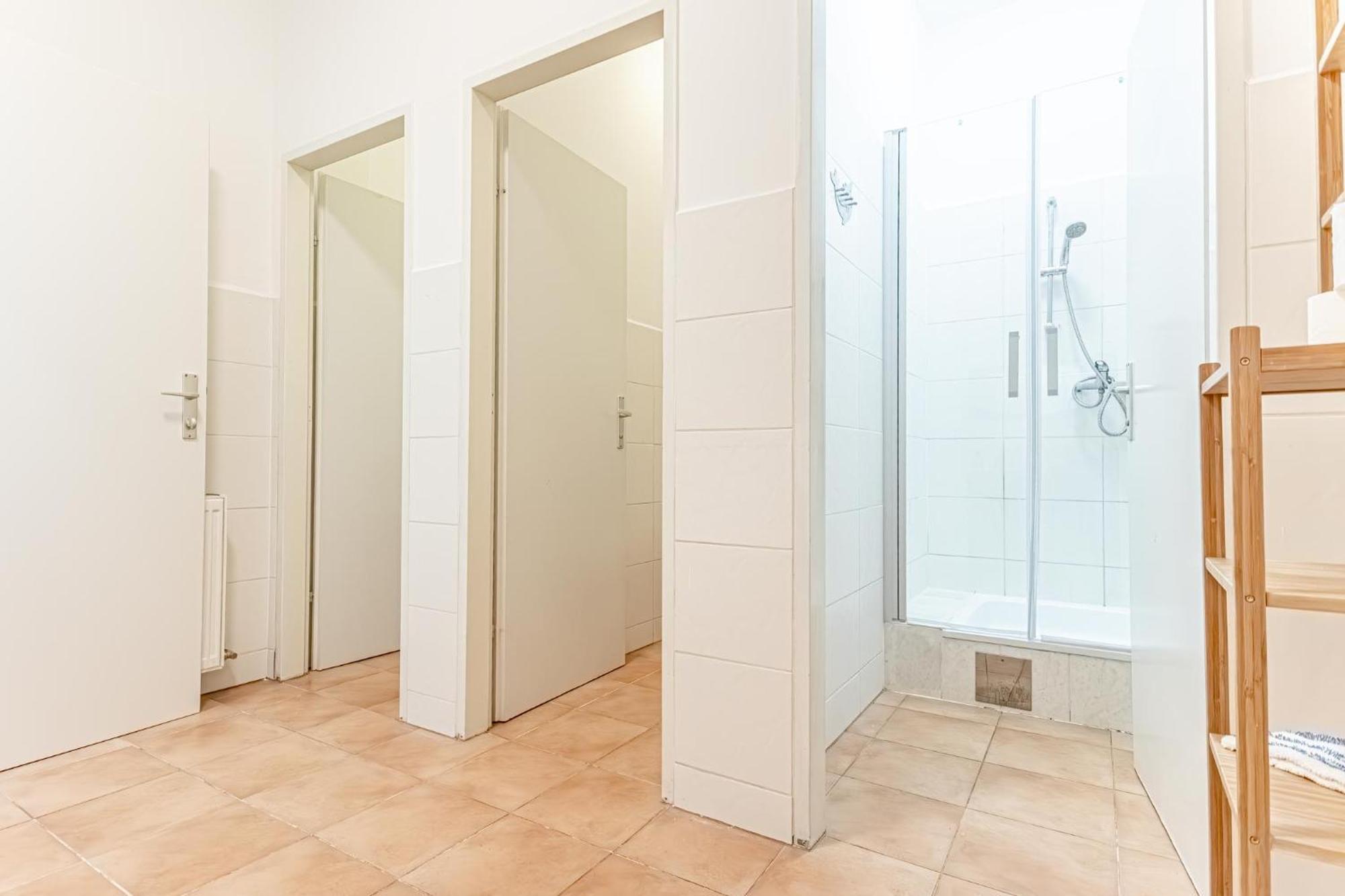 Loevly Shared 6br With Garden Near Danube & Millenium Viena
