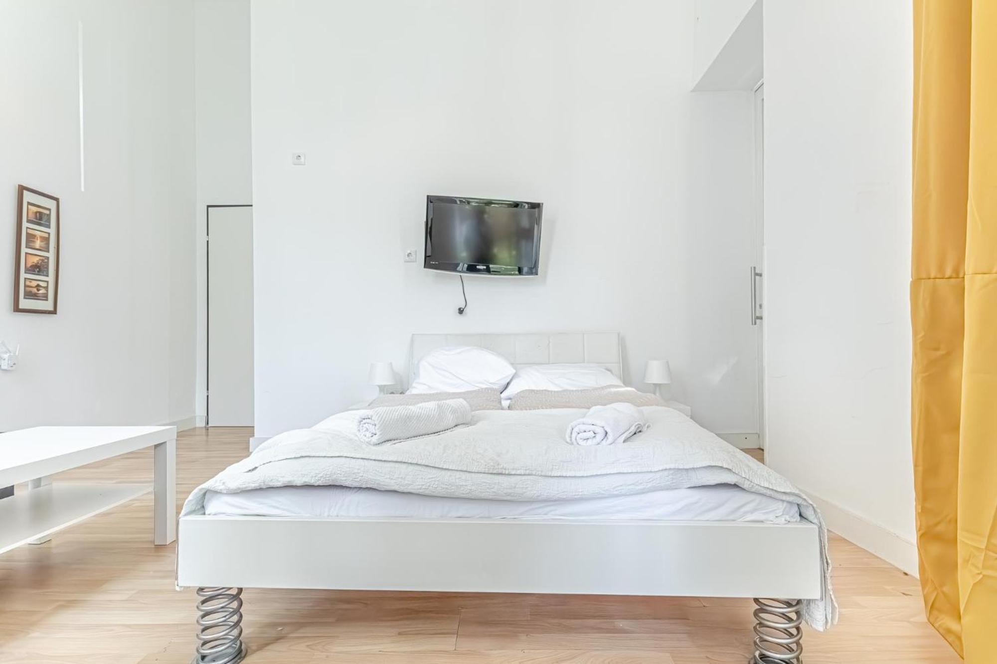 Apartamento Loevly Shared 6br With Garden Near Danube & Millenium *
