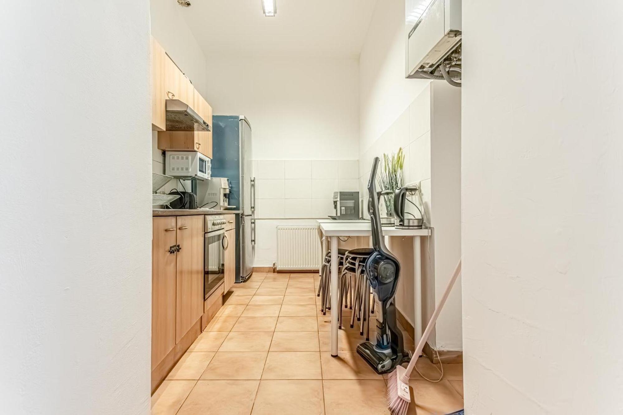 Apartamento Loevly Shared 6br With Garden Near Danube & Millenium *