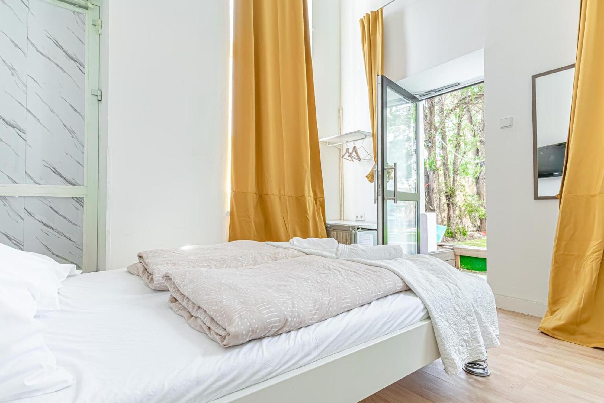 Loevly Shared 6br With Garden Near Danube & Millenium Apartamento