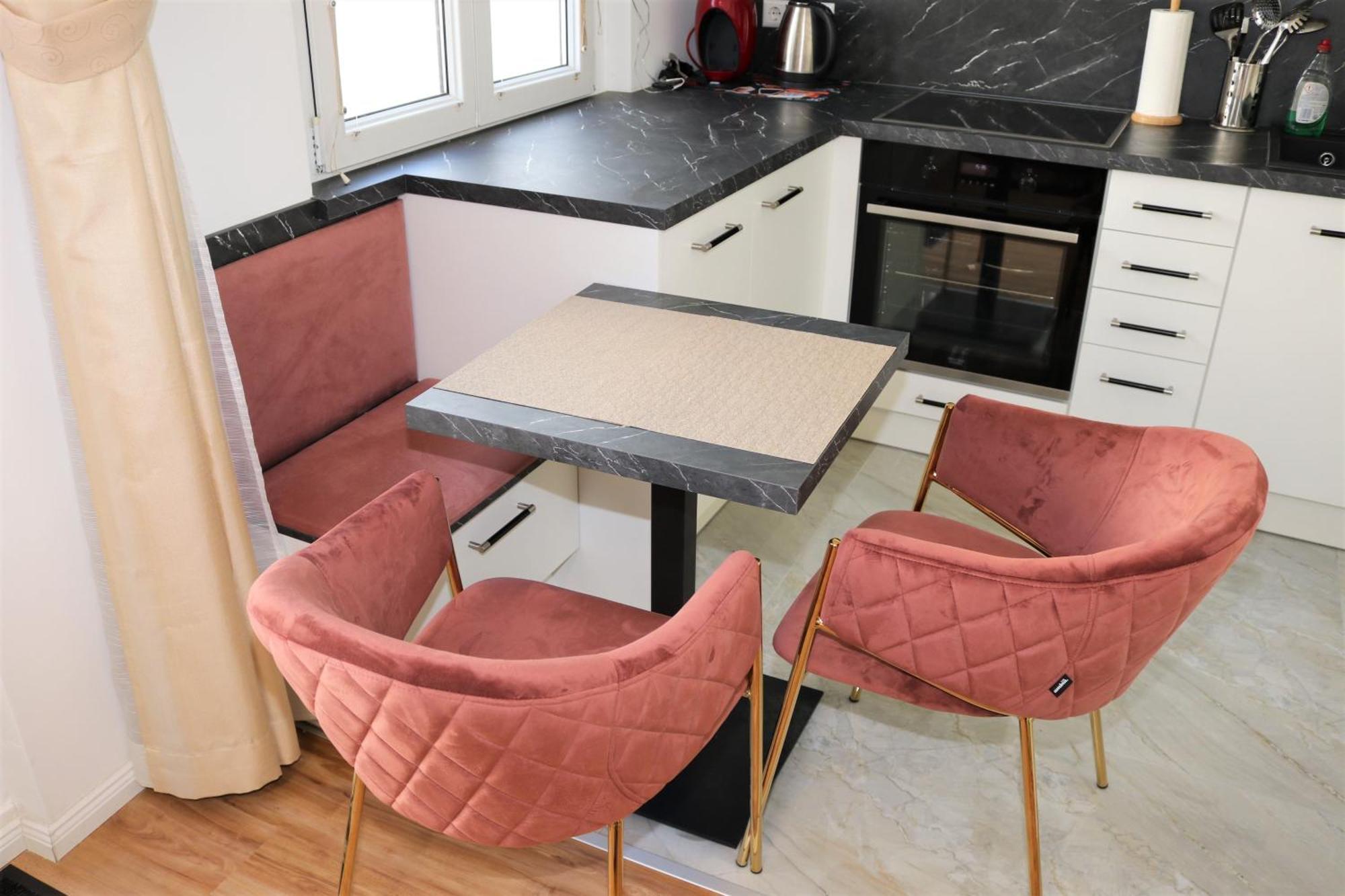 Apartment New Terrace And Open Kitchen *