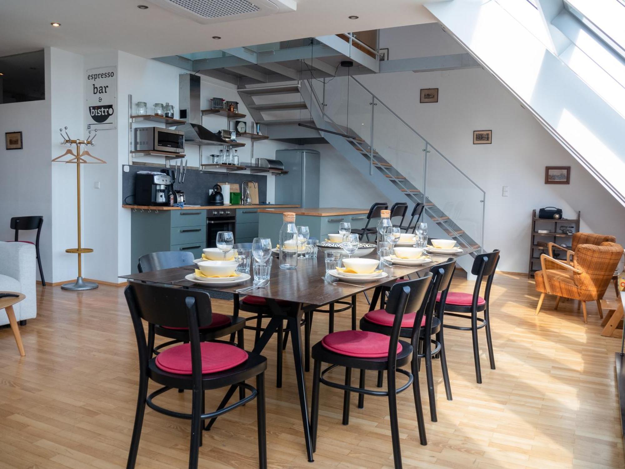 Apartment 360 View Loft 3