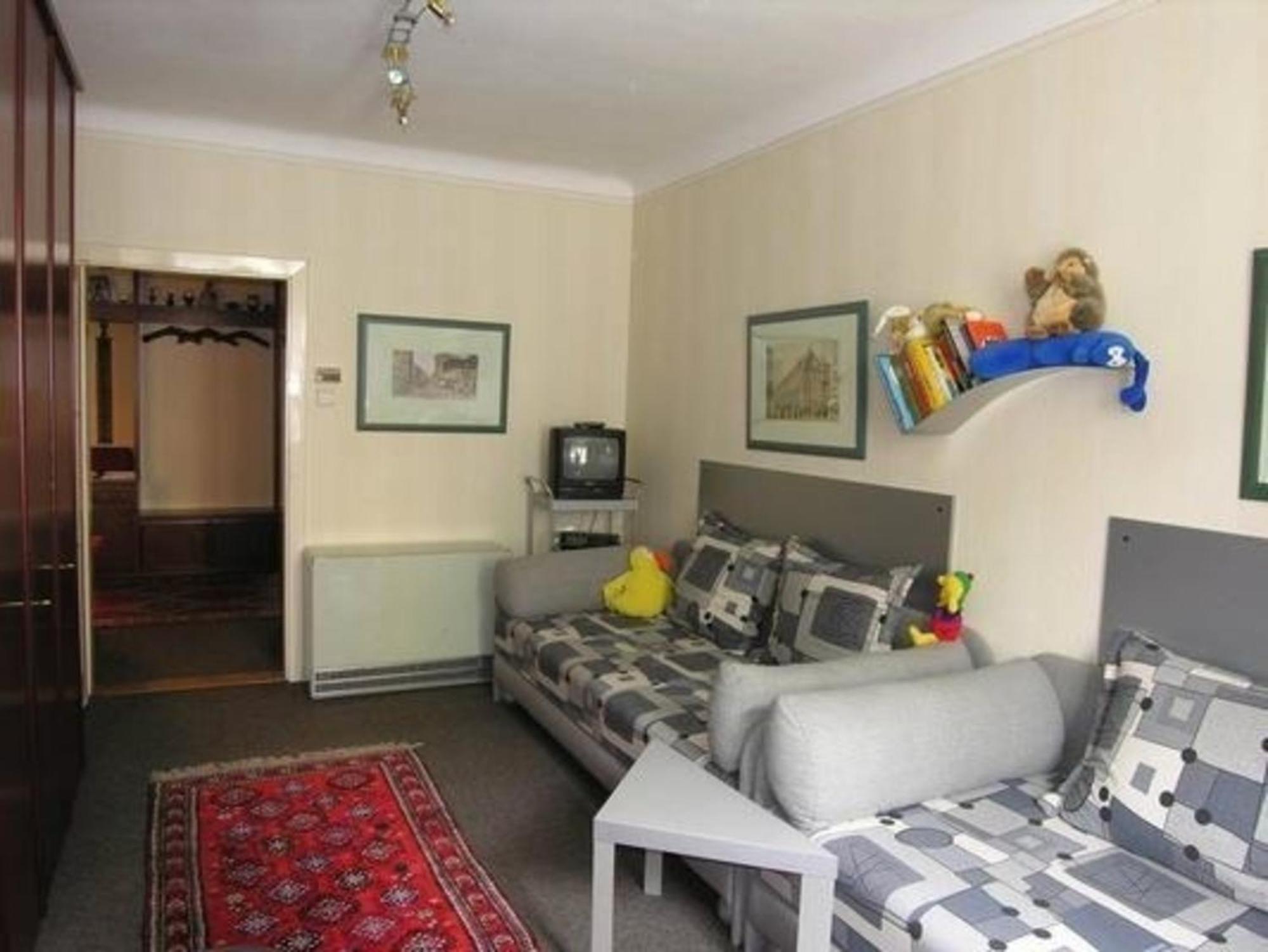 Grosse In Unter Sankt Veit Mit Garten Apartment Vienna