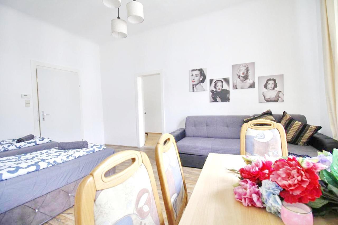 Comfortable Near Schoenbrunn Palace Hl Viena