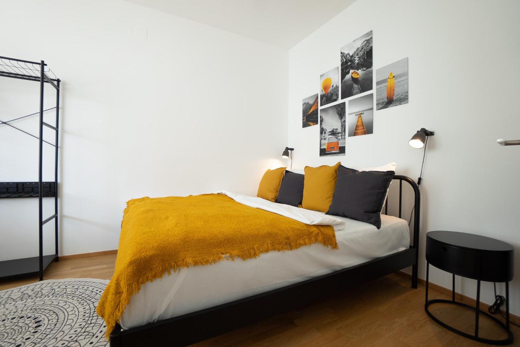 Apartment Bright Stylish With A Huge Terrace In A Location *