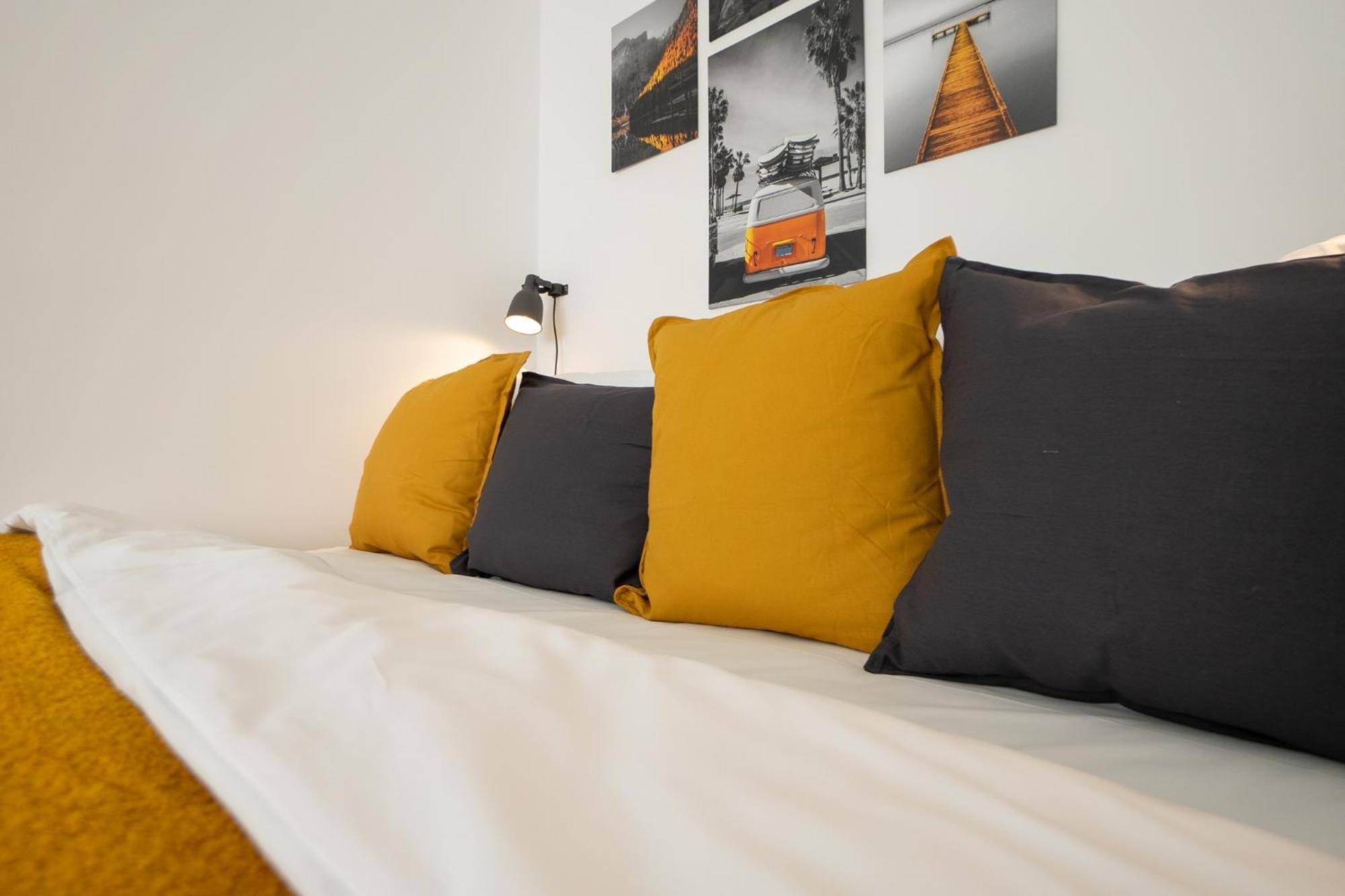 Bright Stylish With A Huge Terrace In A Location Apartment Vienna