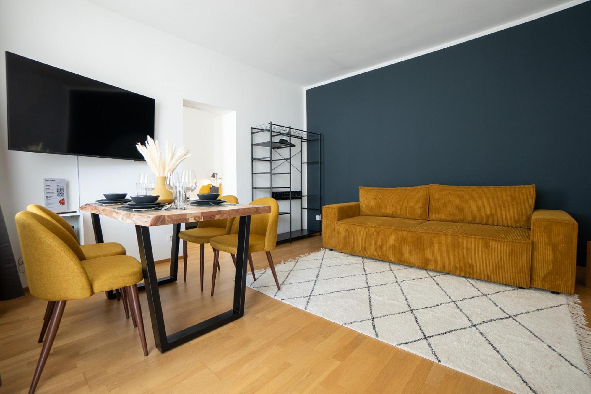 Bright Stylish With A Huge Terrace In A Location *
