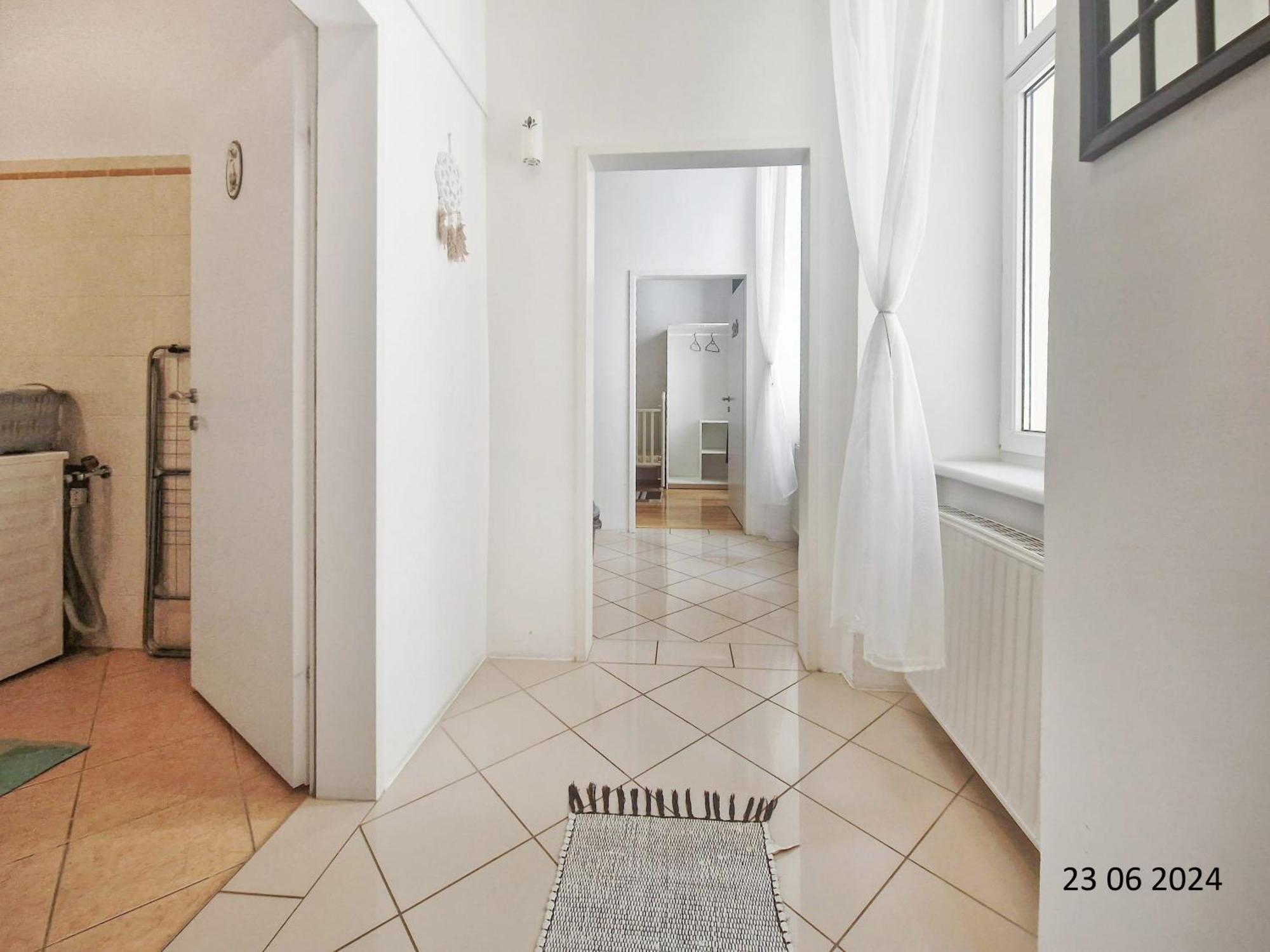 Apartment Three-bedroom Delight, King-size Beds *