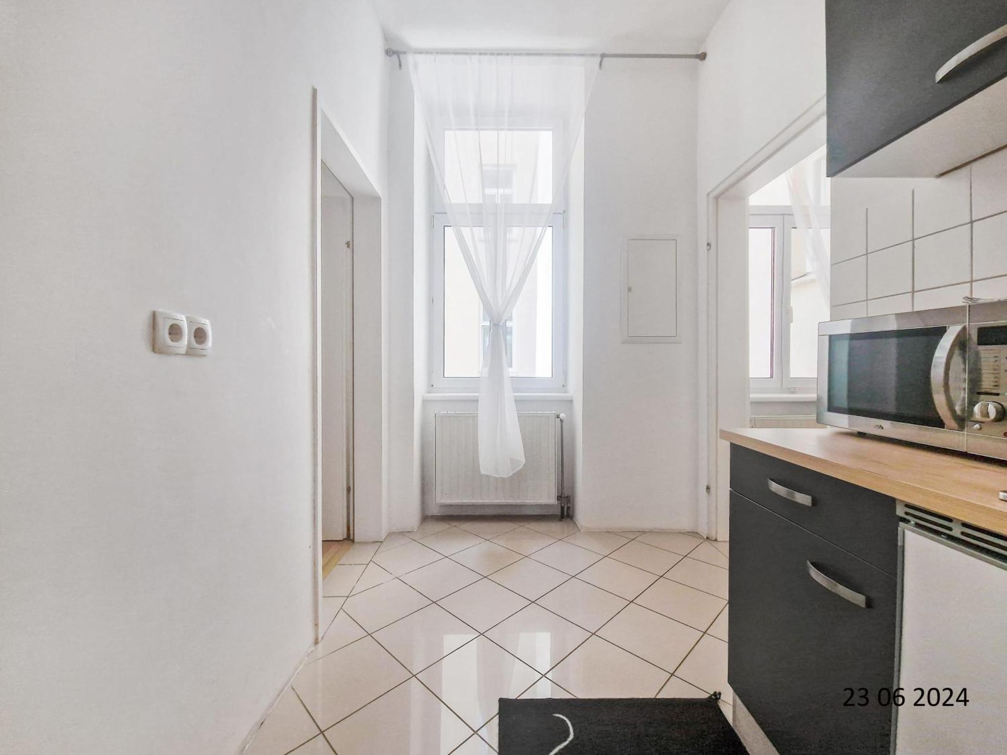 Apartment Three-bedroom Delight, King-size Beds Wien