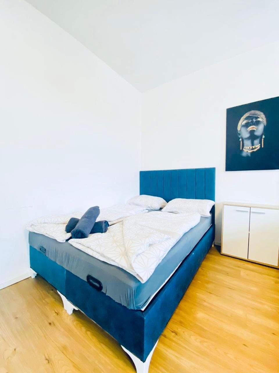 Spacious 4br Apt, Up To 15p 15min To Danube River Apartamento *