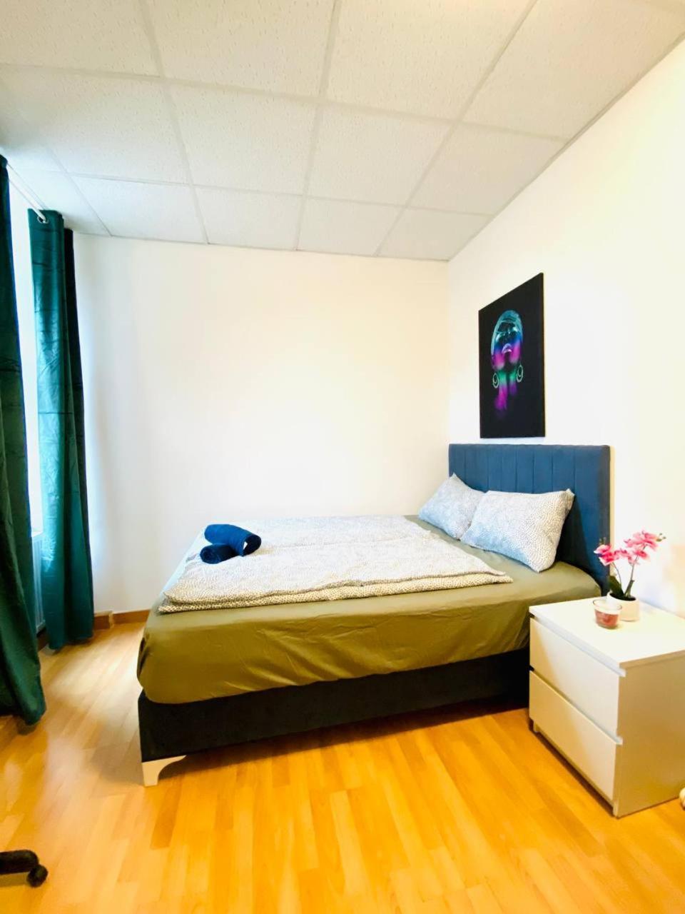 Comfortable In The 23rd District Of Fr2 Hospedagem domiciliar