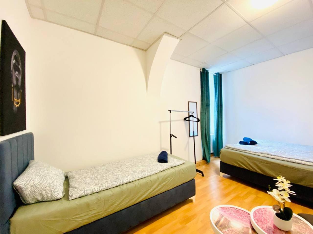 Comfortable In The 23rd District Of Fr2 * Viena