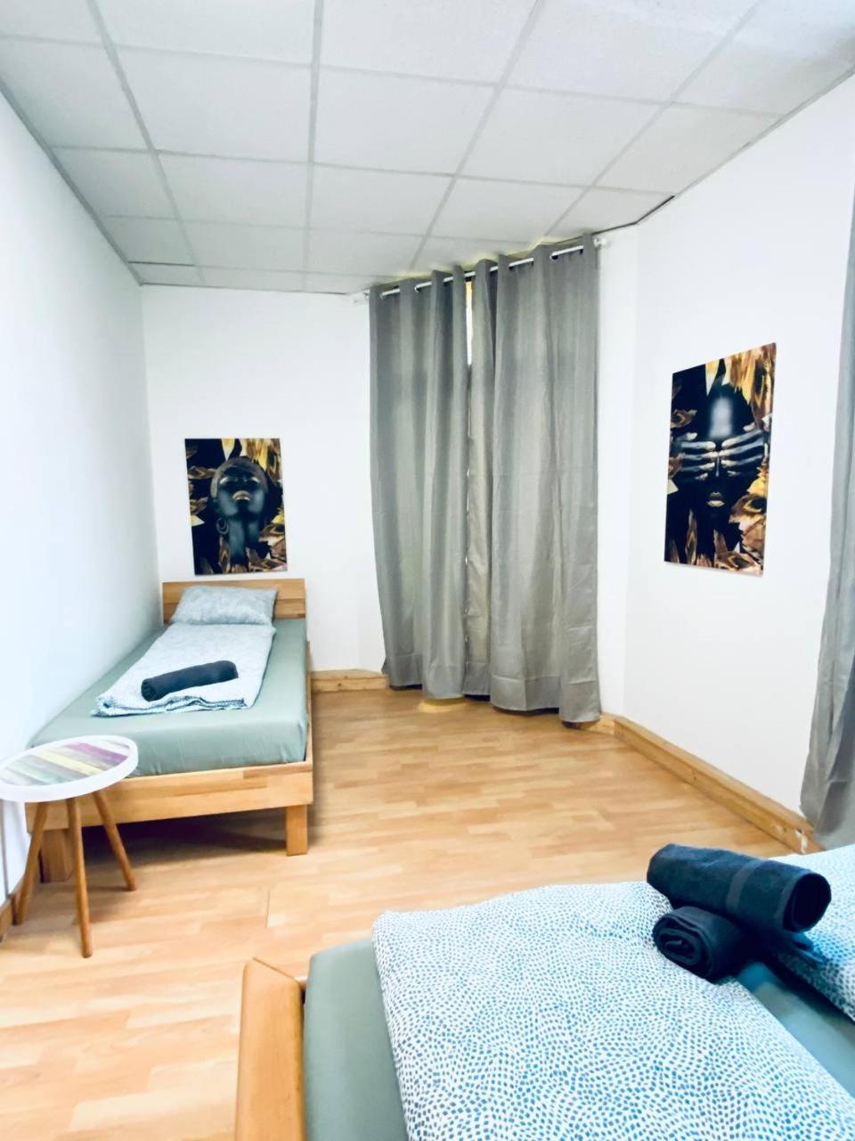 Comfortable In The 23rd District Of Fr2 * Viena
