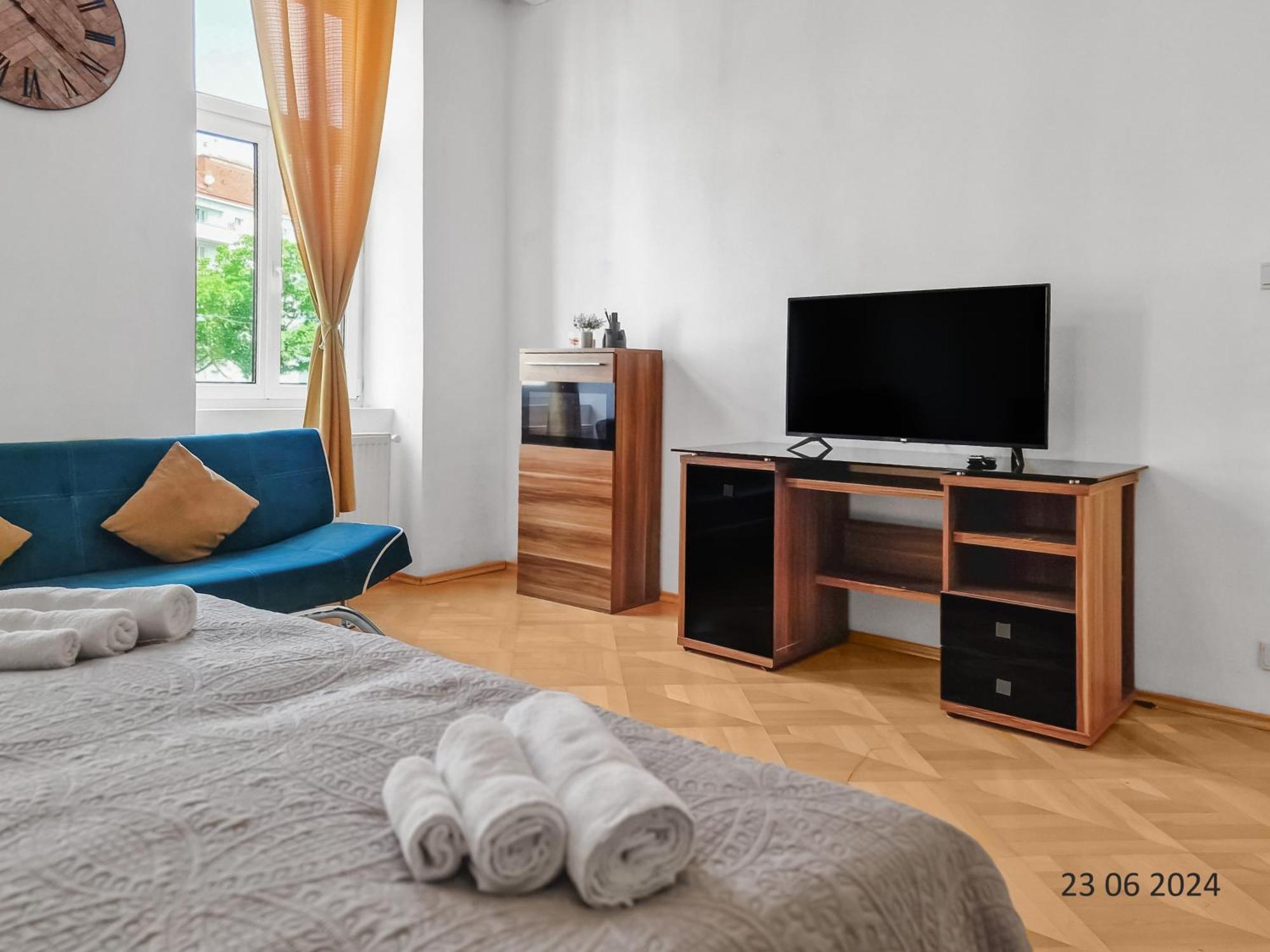 Four-bedroom, Four King-size Comfort *