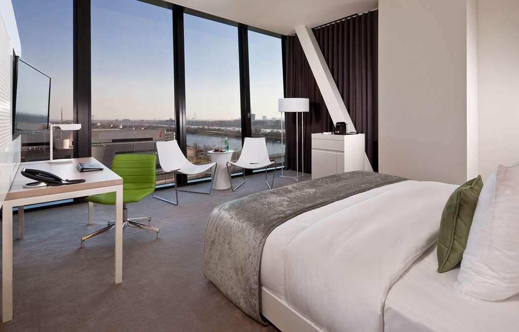 Melia Hotel 5*