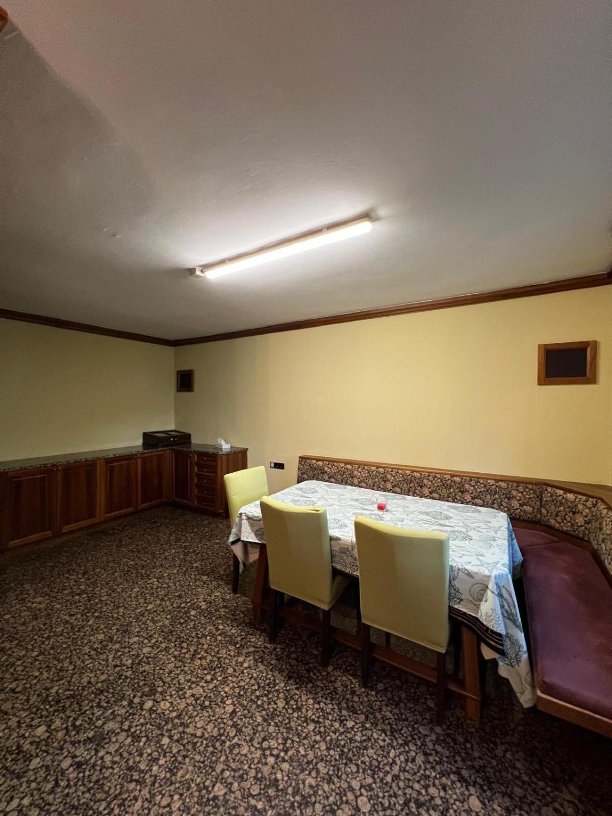 Central-vintage With Free Parking And 5min Walk To Metro Vienna