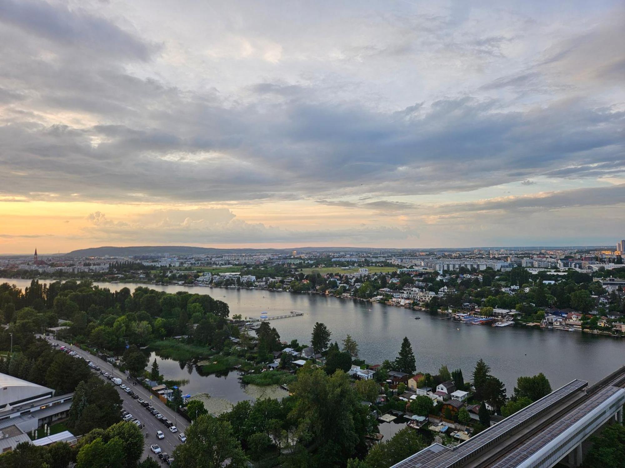 Apartment Yuki's Place - Un-vic, Danube And Subway Near To Downtown