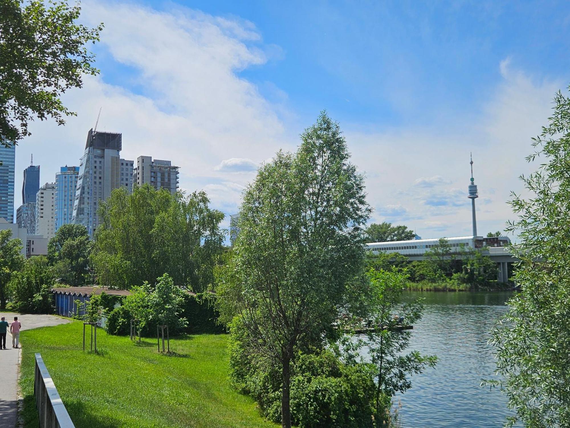Apartment Yuki's Place - Un-vic, Danube And Subway Near To Downtown