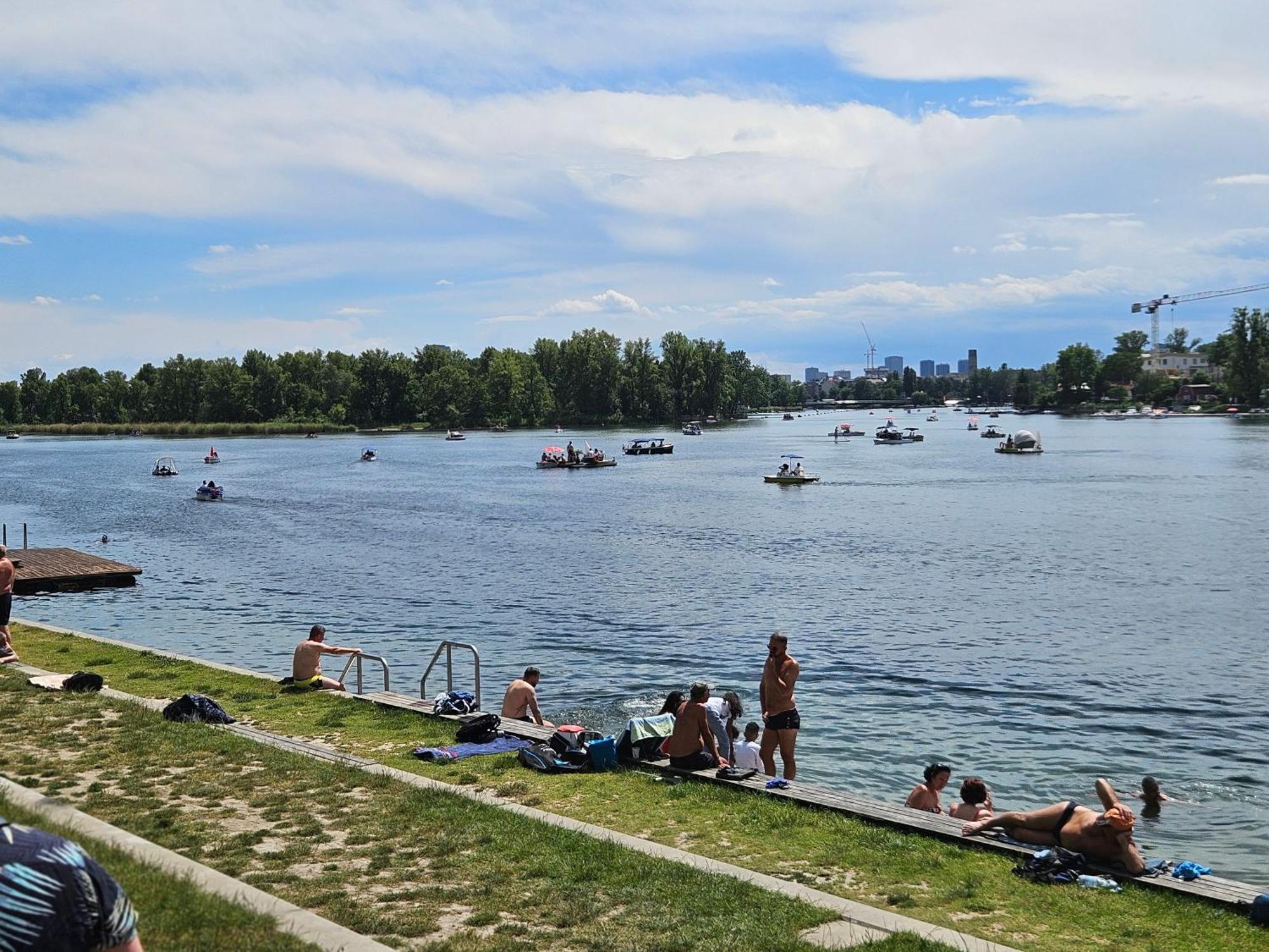 Yuki's Place - Un-vic, Danube And Subway Near To Downtown Apartment