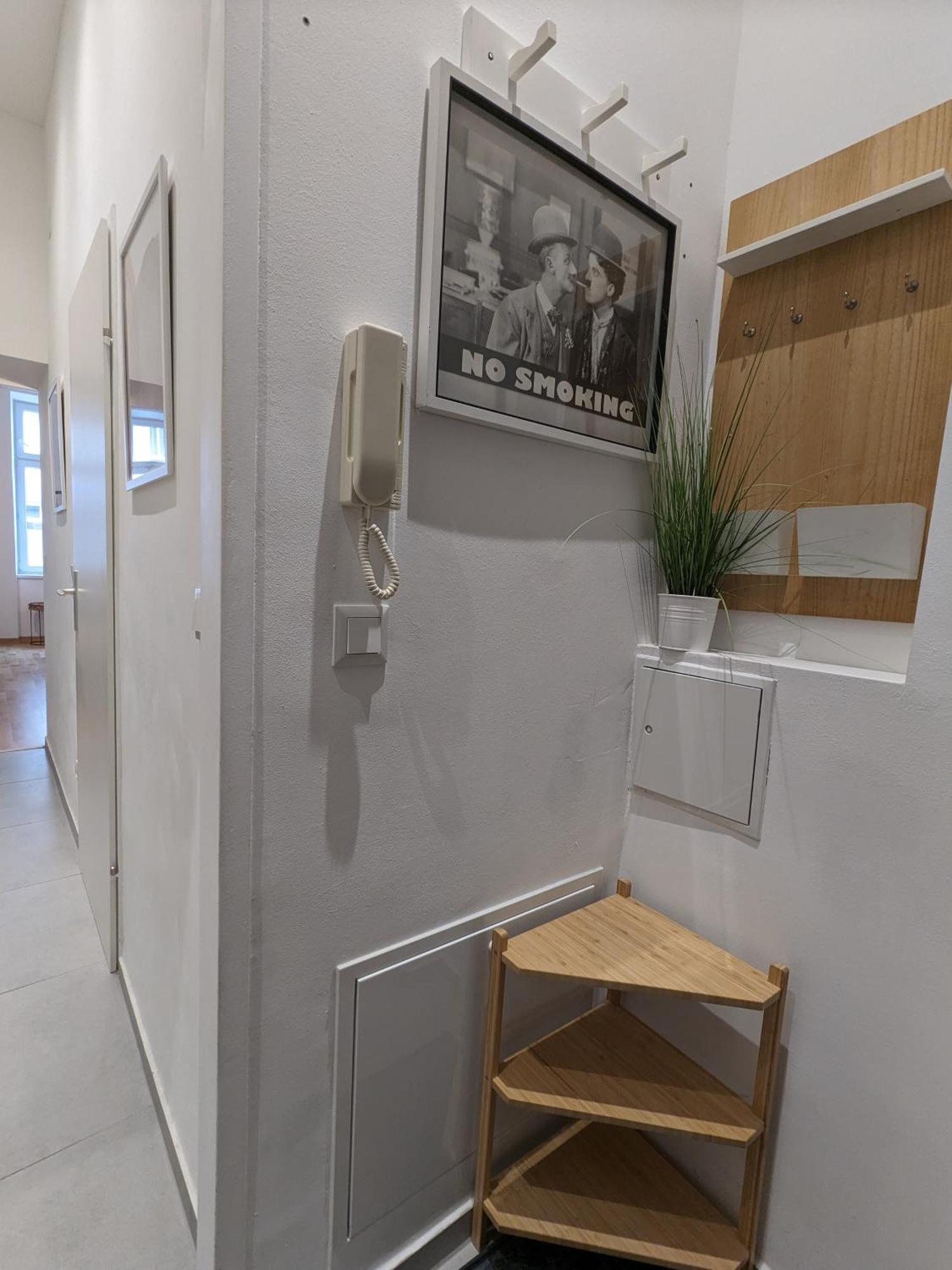 Renovated - 10 Min To Center Apartment Vienna