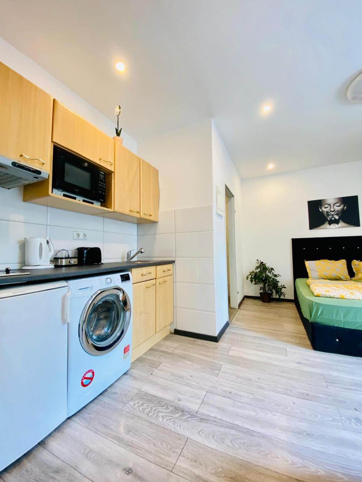 Cute 1br - 10 Mins Walk From Downtown * Vienna