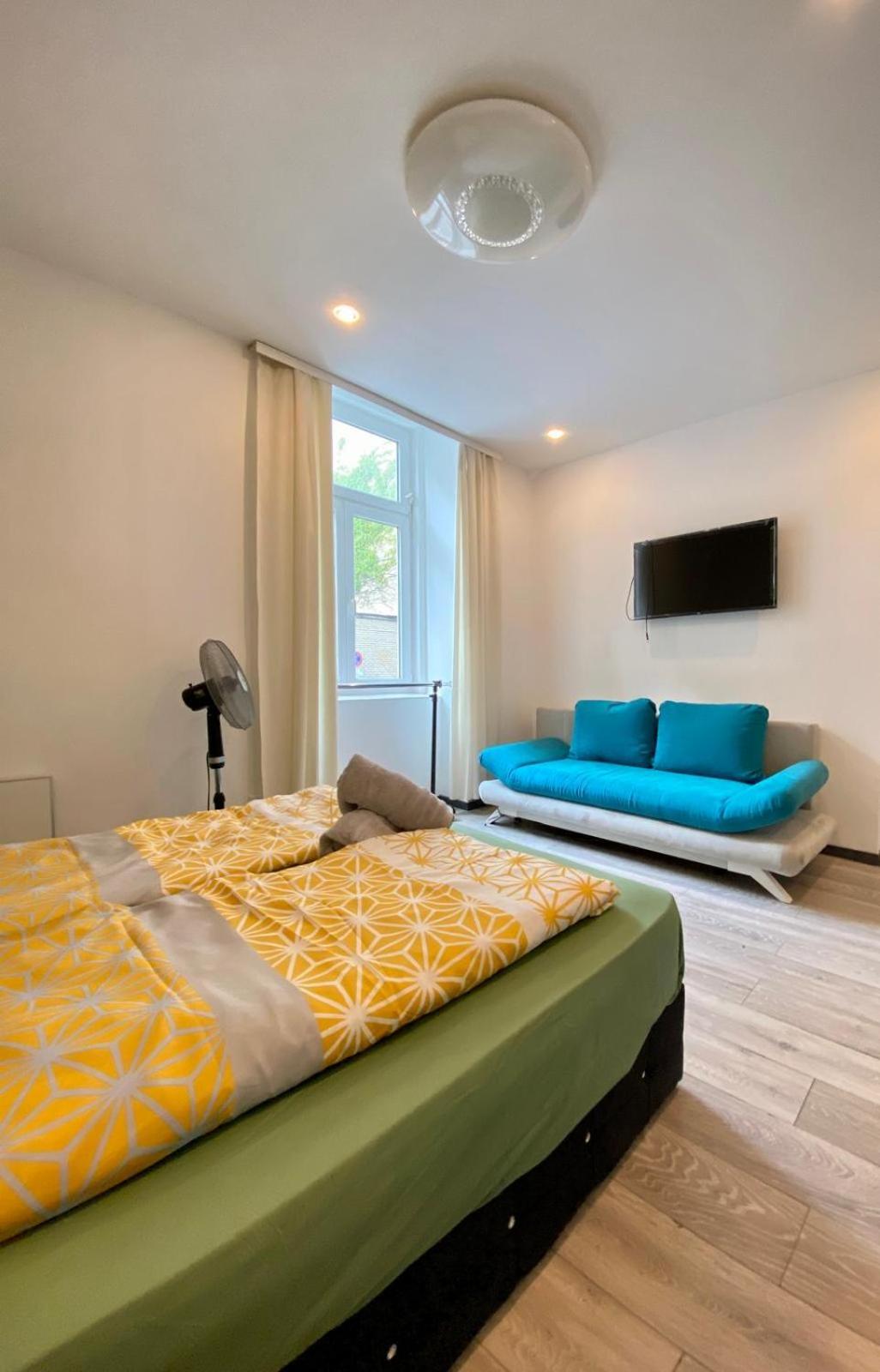 Cute 1br - 10 Mins Walk From Downtown Apartment