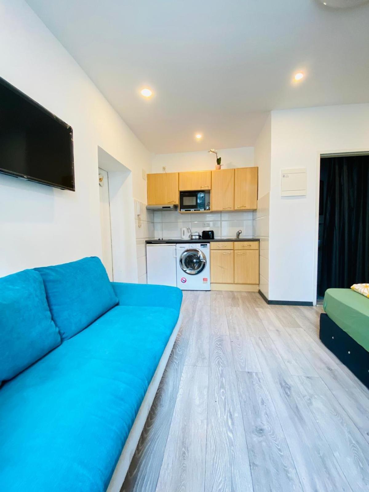 Cute 1br - 10 Mins Walk From Downtown Apartment *